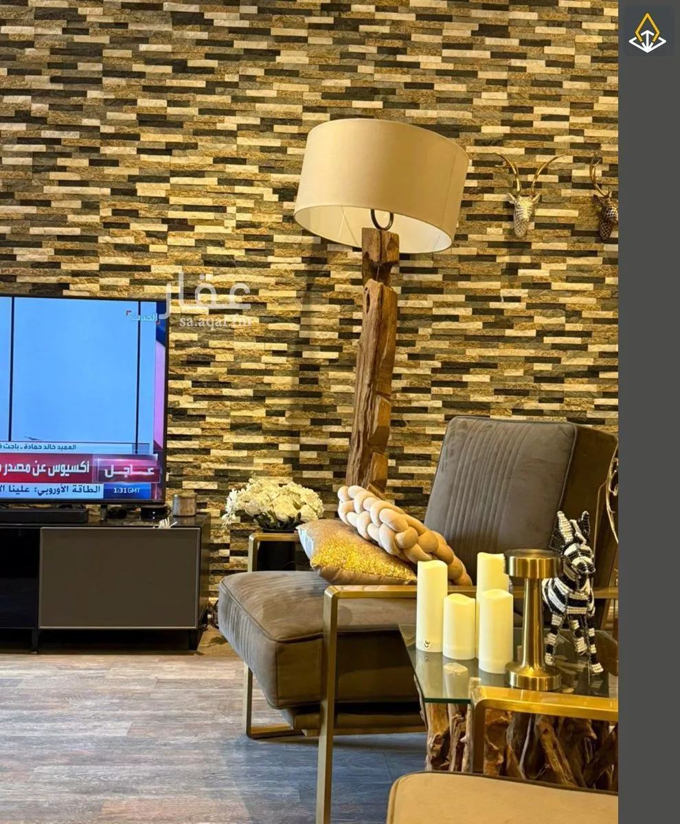 فيلا 4 غرف في عرقة 7