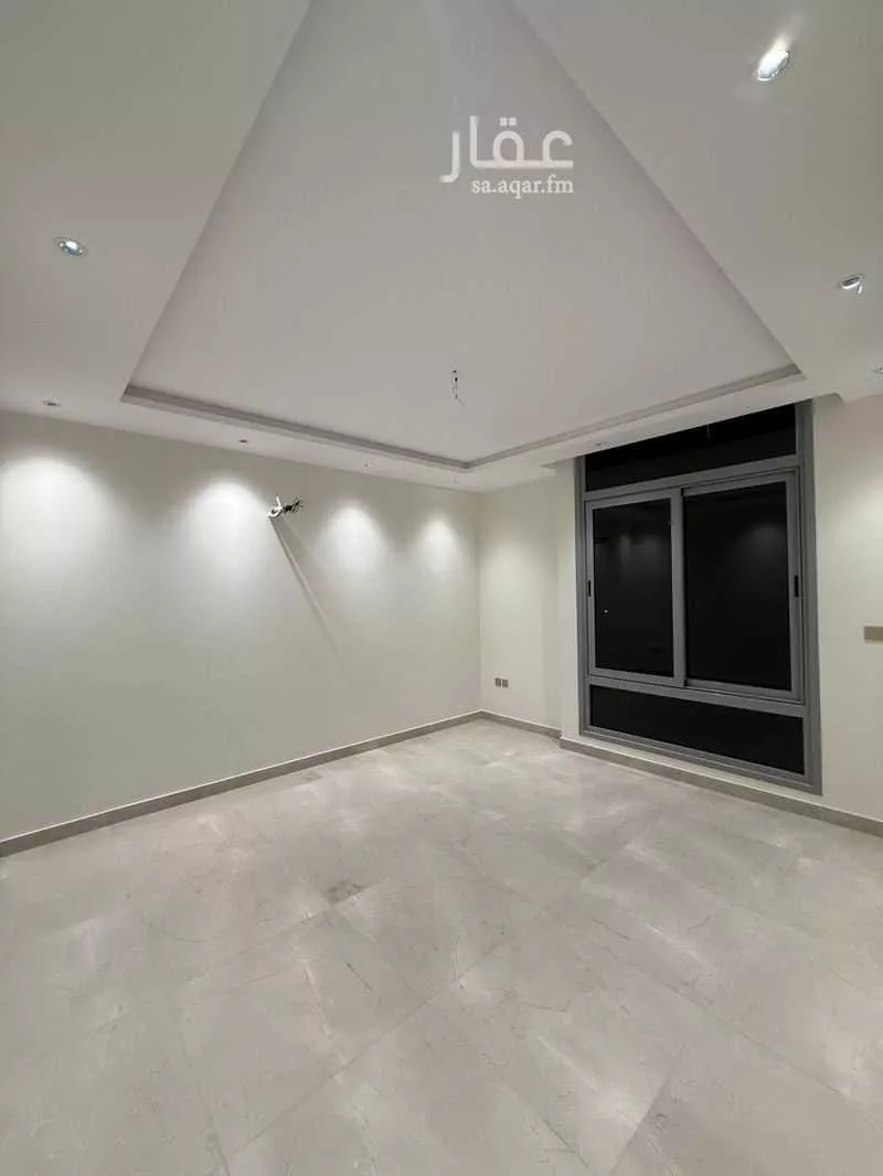 شقة 4 غرف في الصفا 5