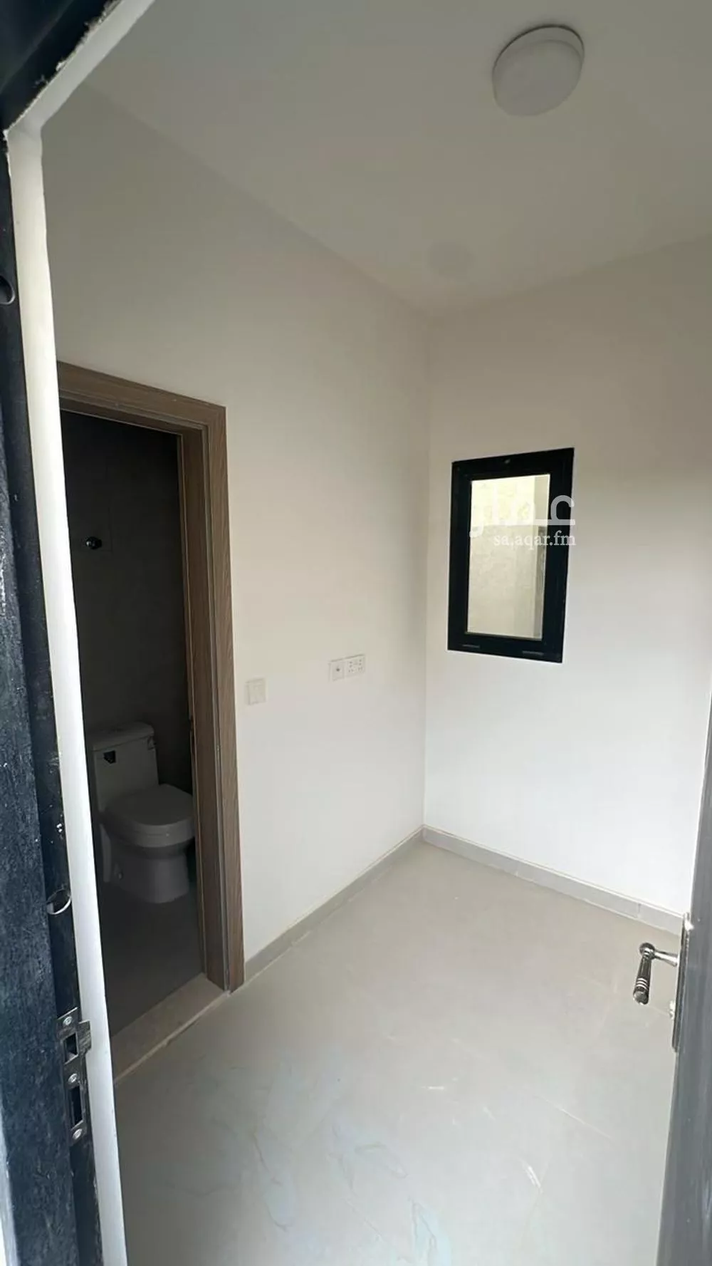 فيلا 4 غرف في العارض 13