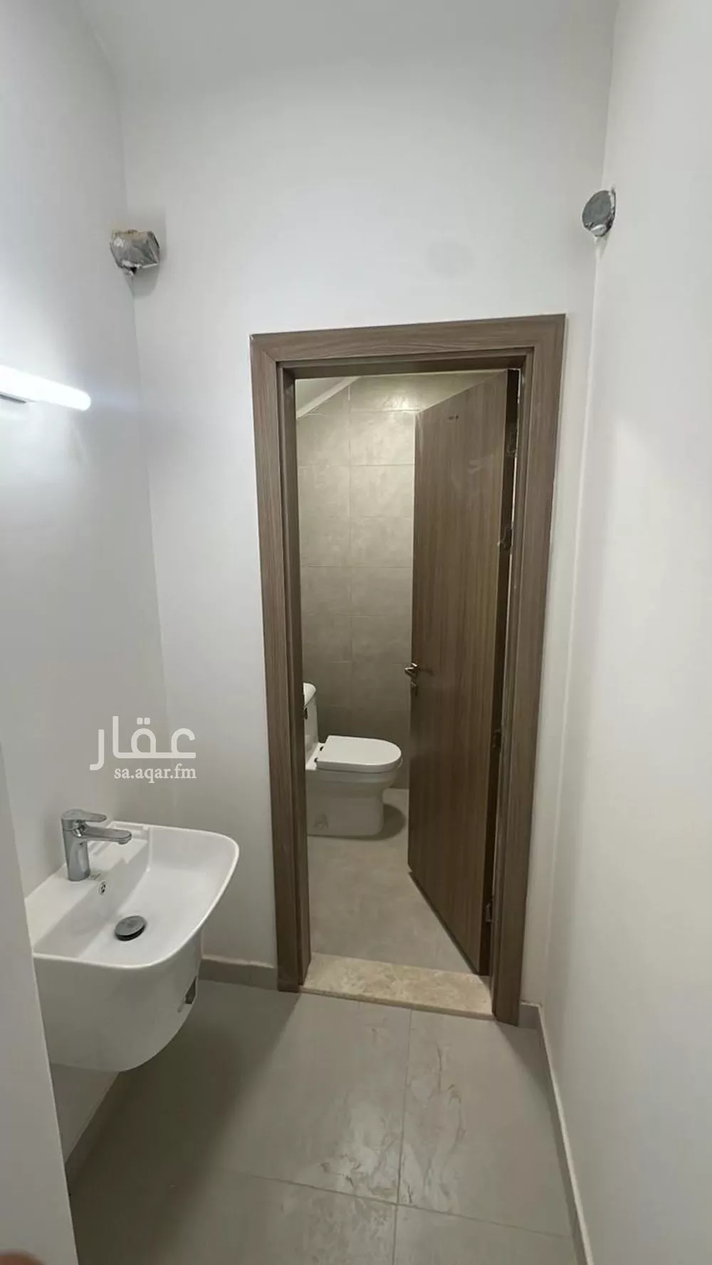 فيلا 4 غرف في العارض 16