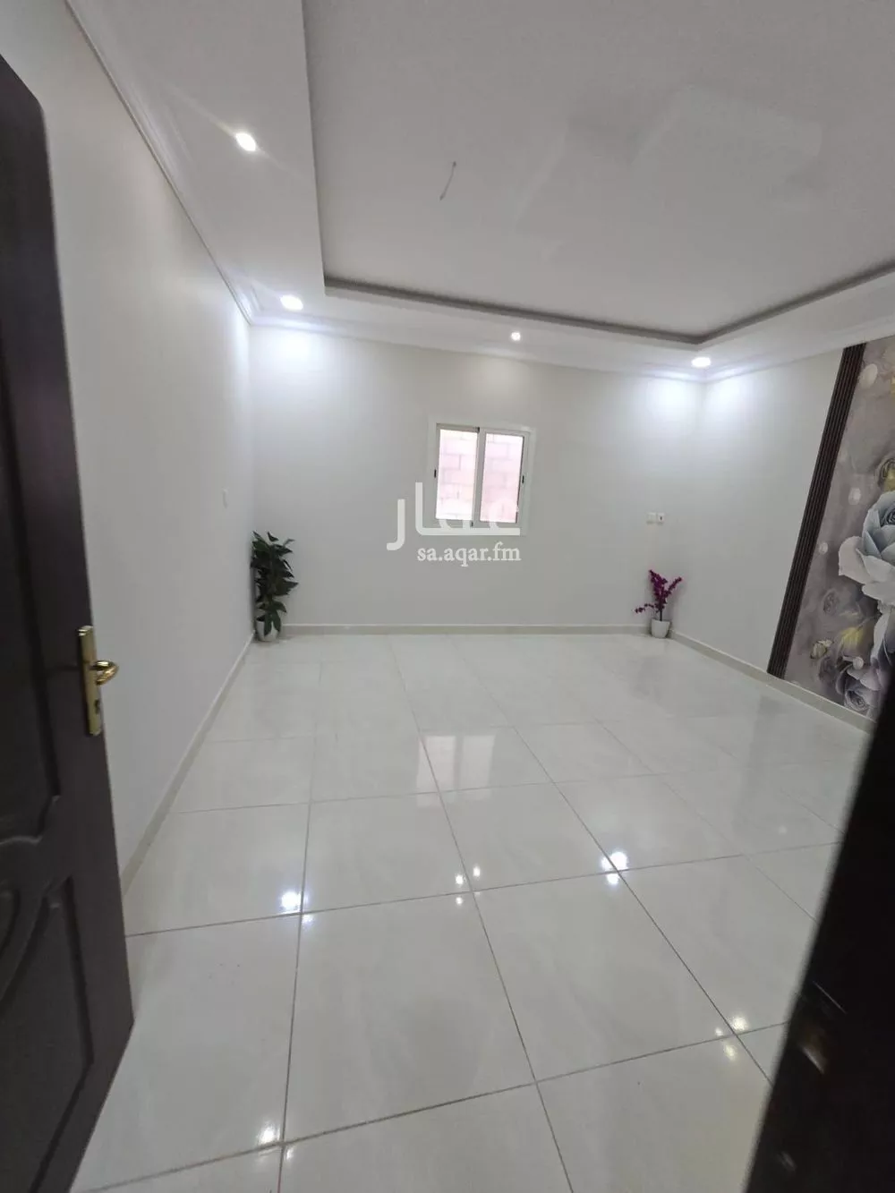 شقة 5 غرف في ضاحية الملك فهد 21