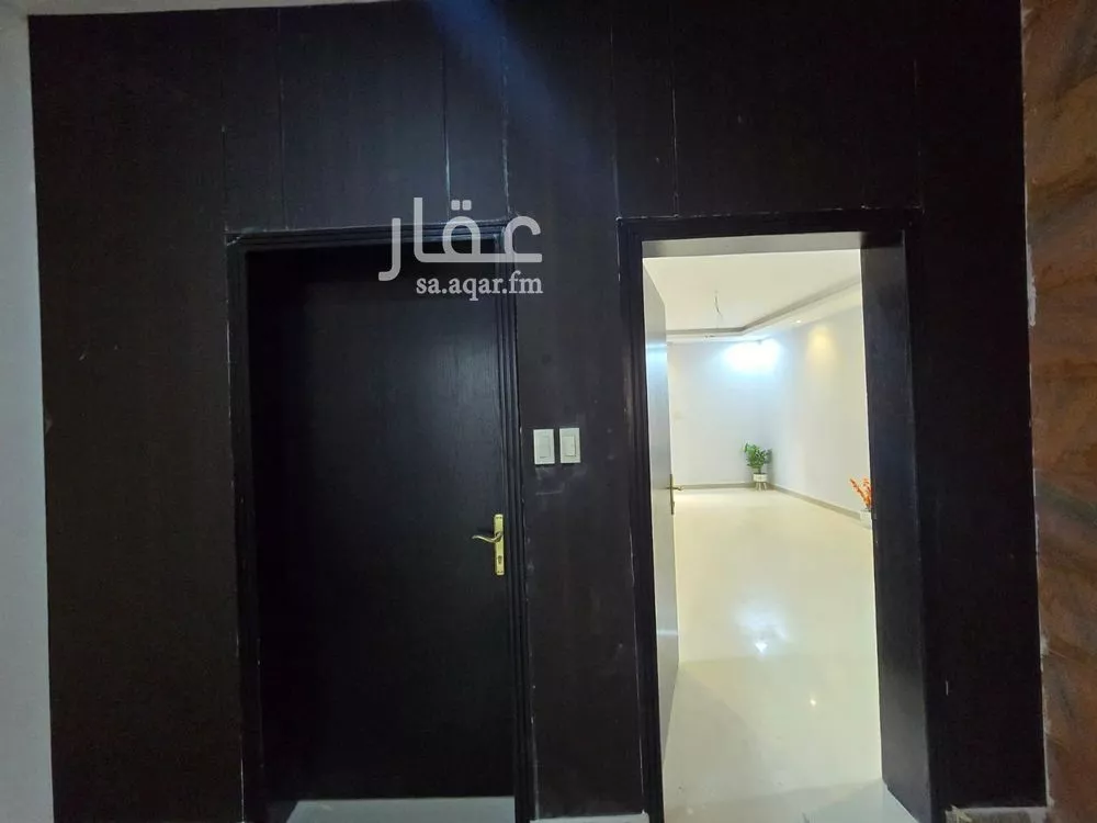 شقة 5 غرف في النور 23