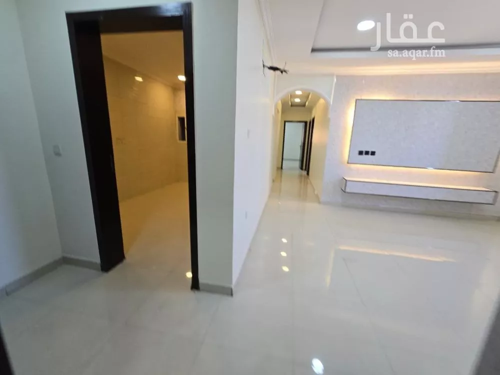 شقة 4 غرف في النور 2