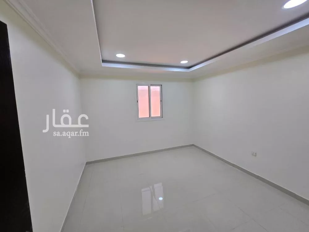 شقة 4 غرف في النور 11