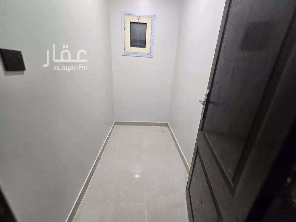 شقة 5 غرف في الشعلة 10