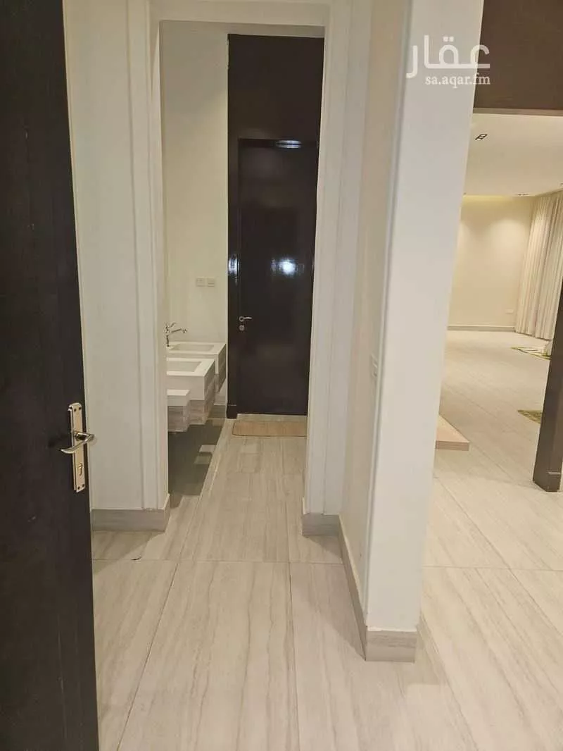 فيلا 6 غرف في العريجاء الغربية 16