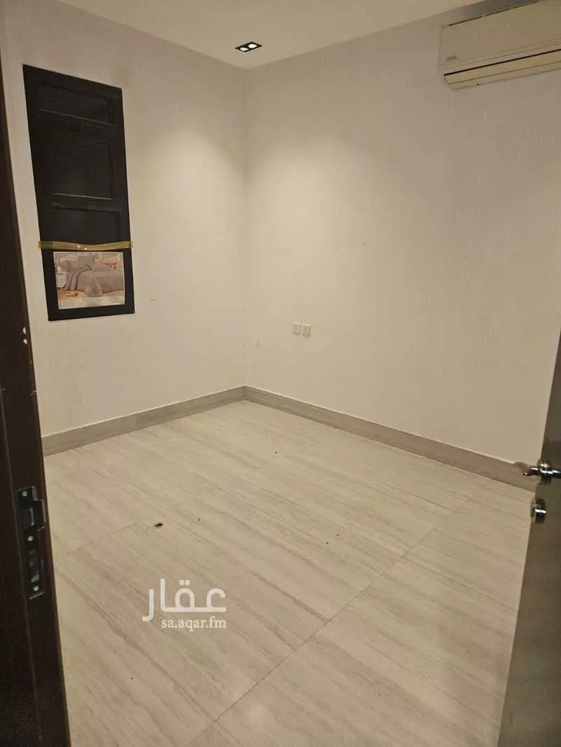 فيلا 6 غرف في العريجاء الغربية 3