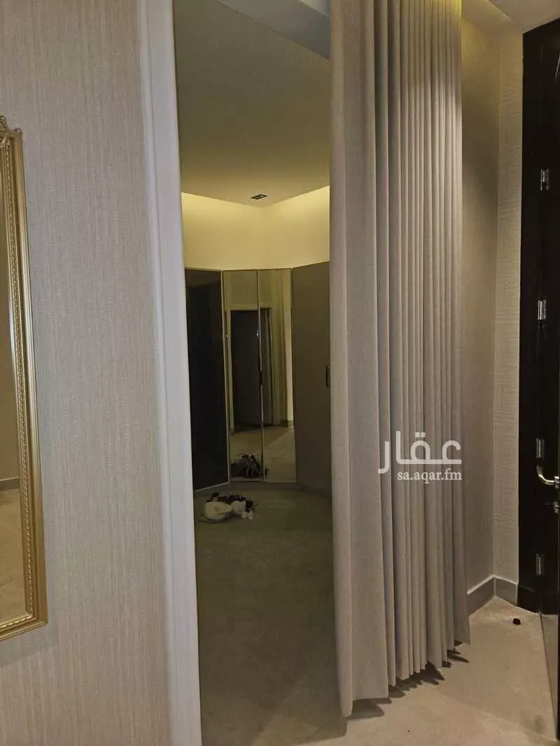 فيلا 6 غرف في العريجاء الغربية 8