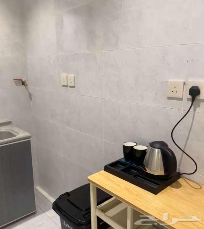 شقة 1 غرف في احد 2