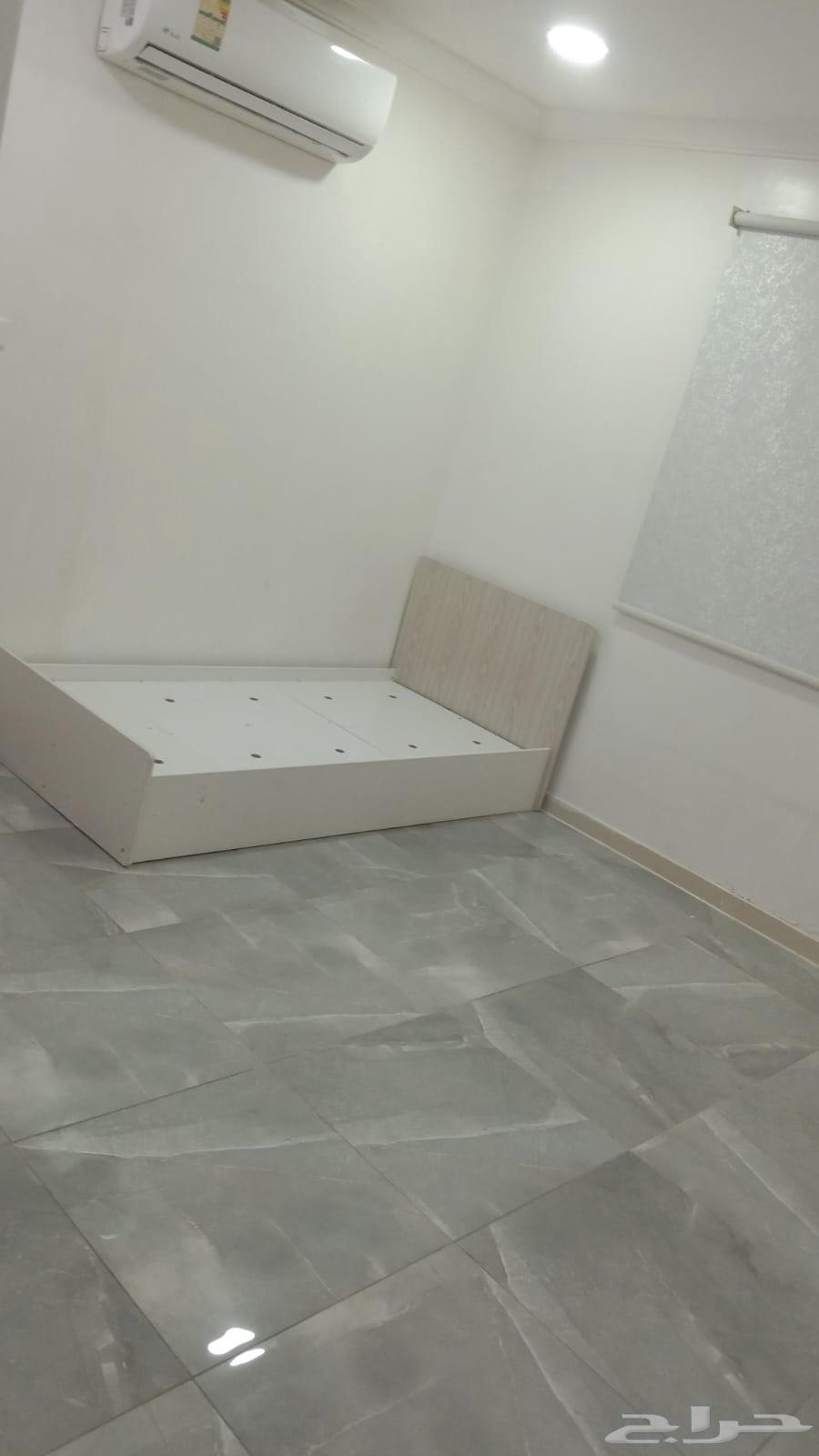 شقة 1 غرف في النور 4