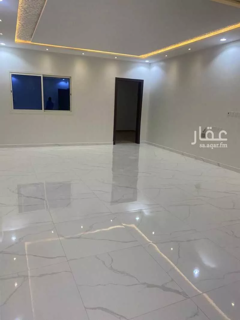 5 bedroom villa in Okaz 3