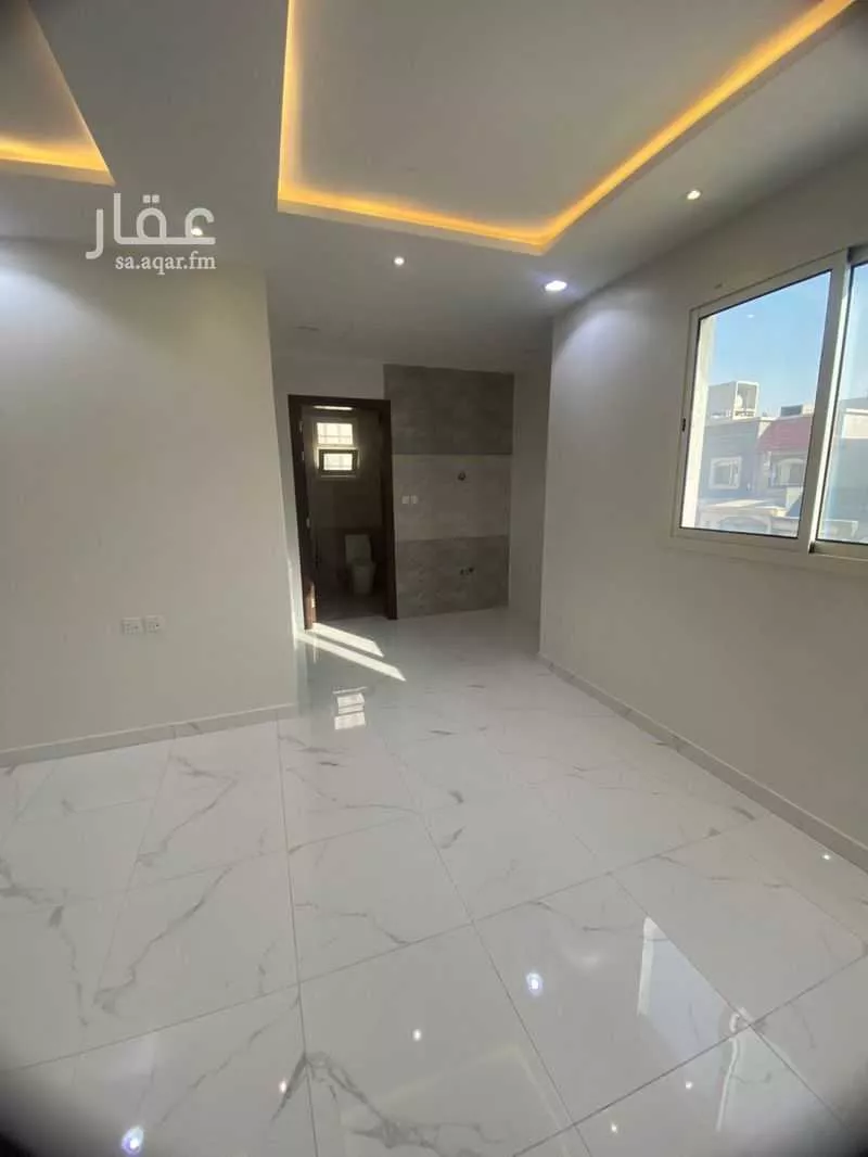 5 bedroom villa in Okaz 7