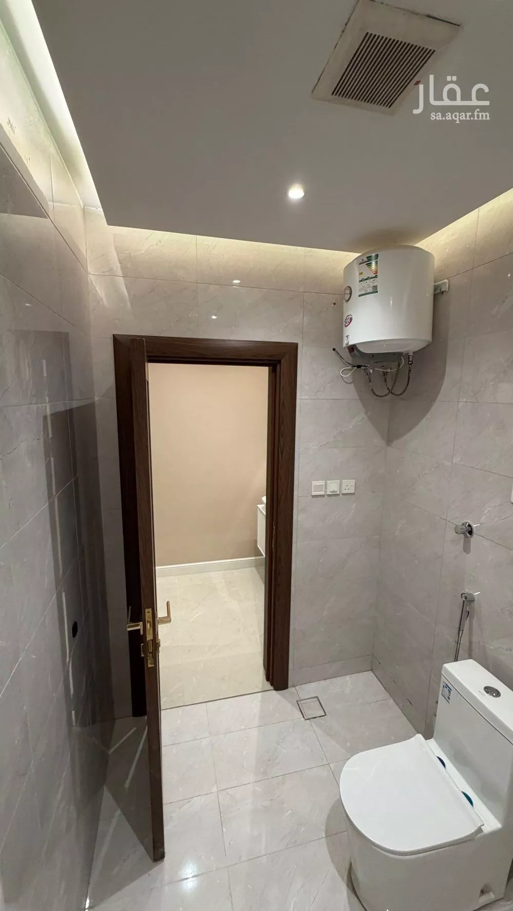 شقة 3 غرف في النرجس 23