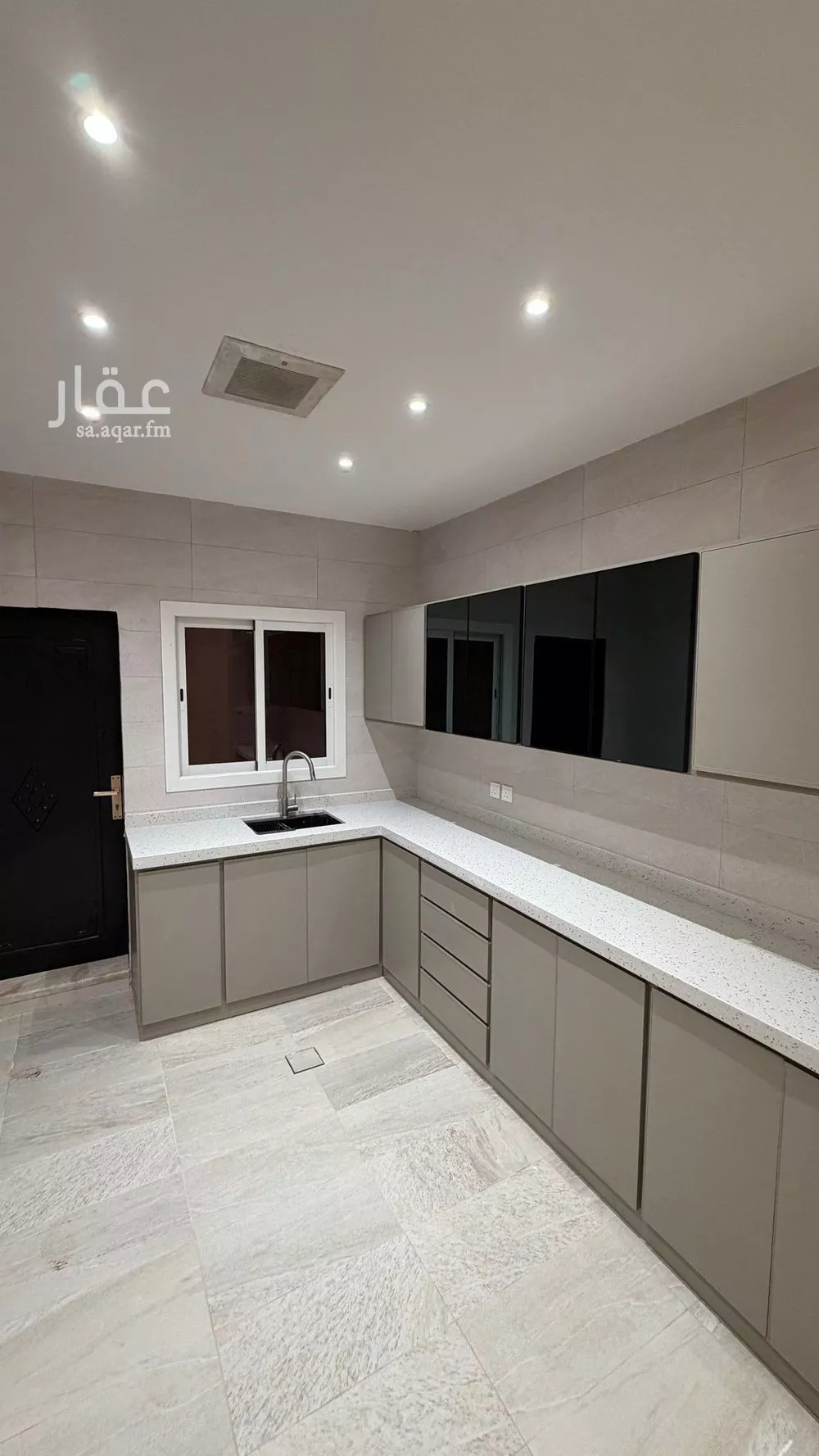 شقة 3 غرف في النرجس 10