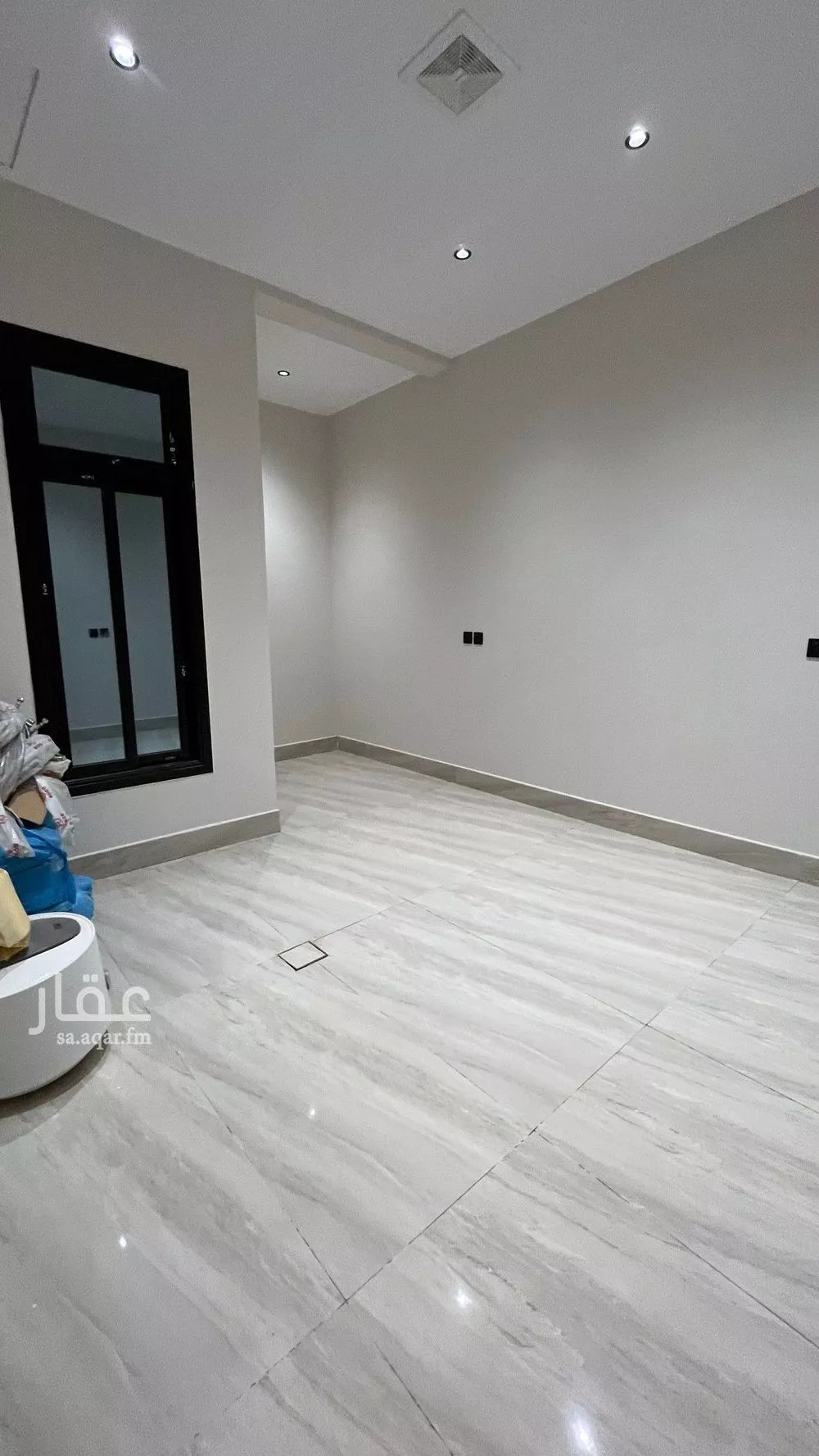 شقة 5 غرف في عكاظ 11