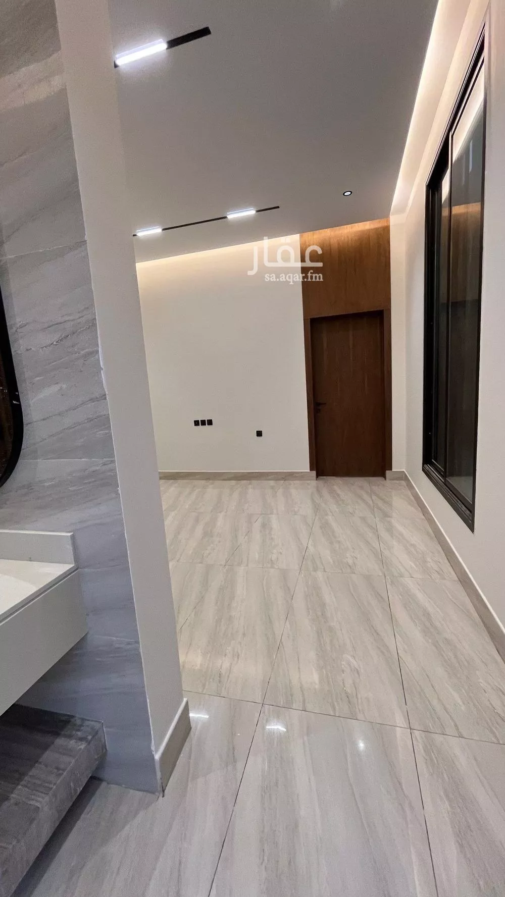 شقة 5 غرف في عكاظ 12