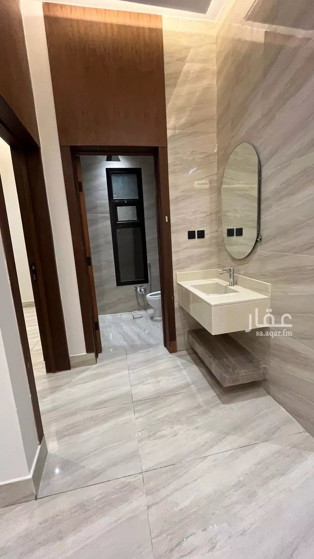 شقة 5 غرف في عكاظ 14