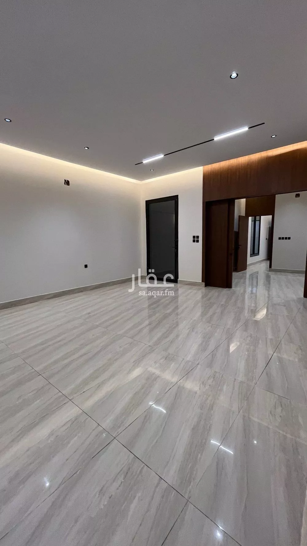 شقة 5 غرف في عكاظ 15