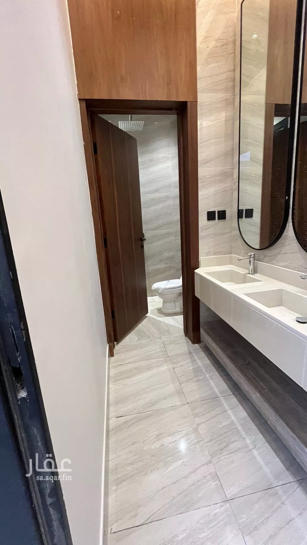 شقة 5 غرف في عكاظ 21