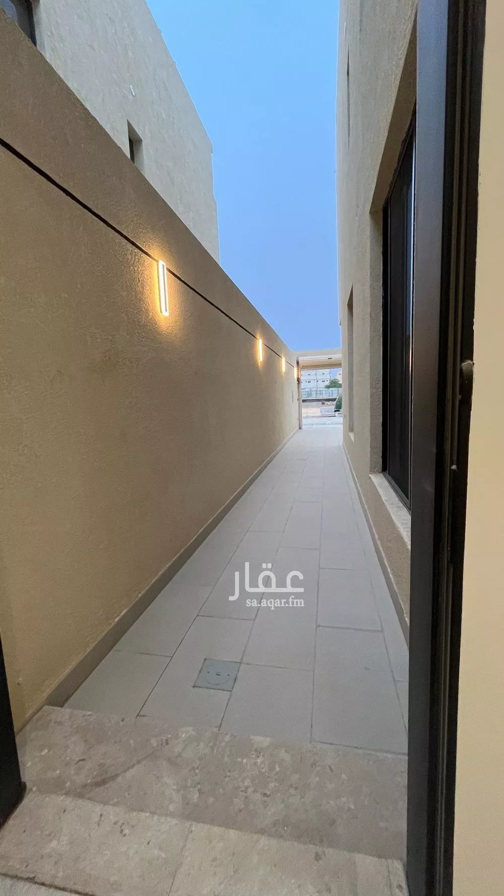 شقة 5 غرف في عكاظ 6