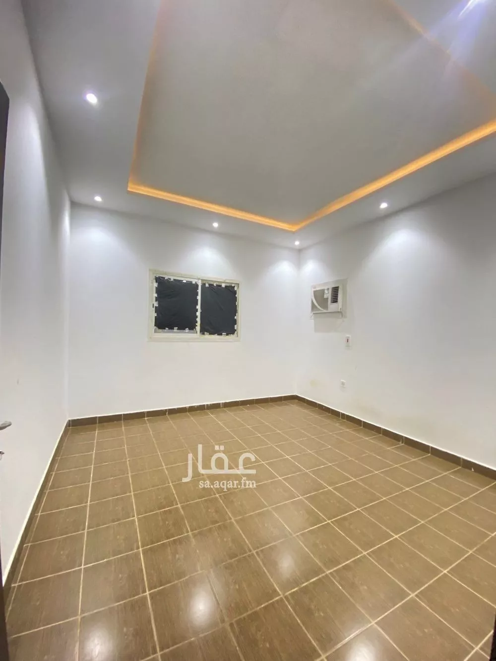 شقة 2 غرف في النزهة 6