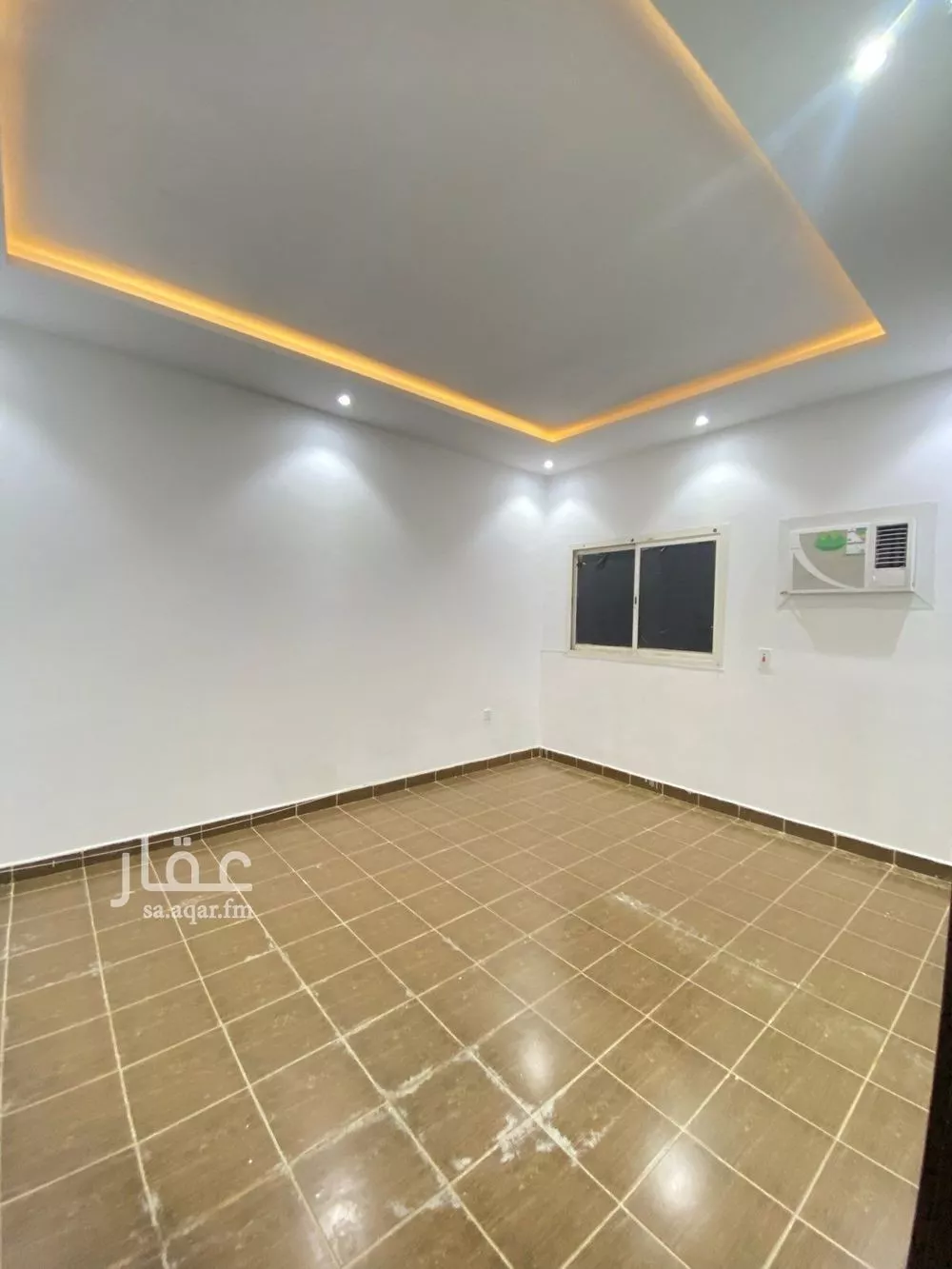 شقة 2 غرف في النزهة 8