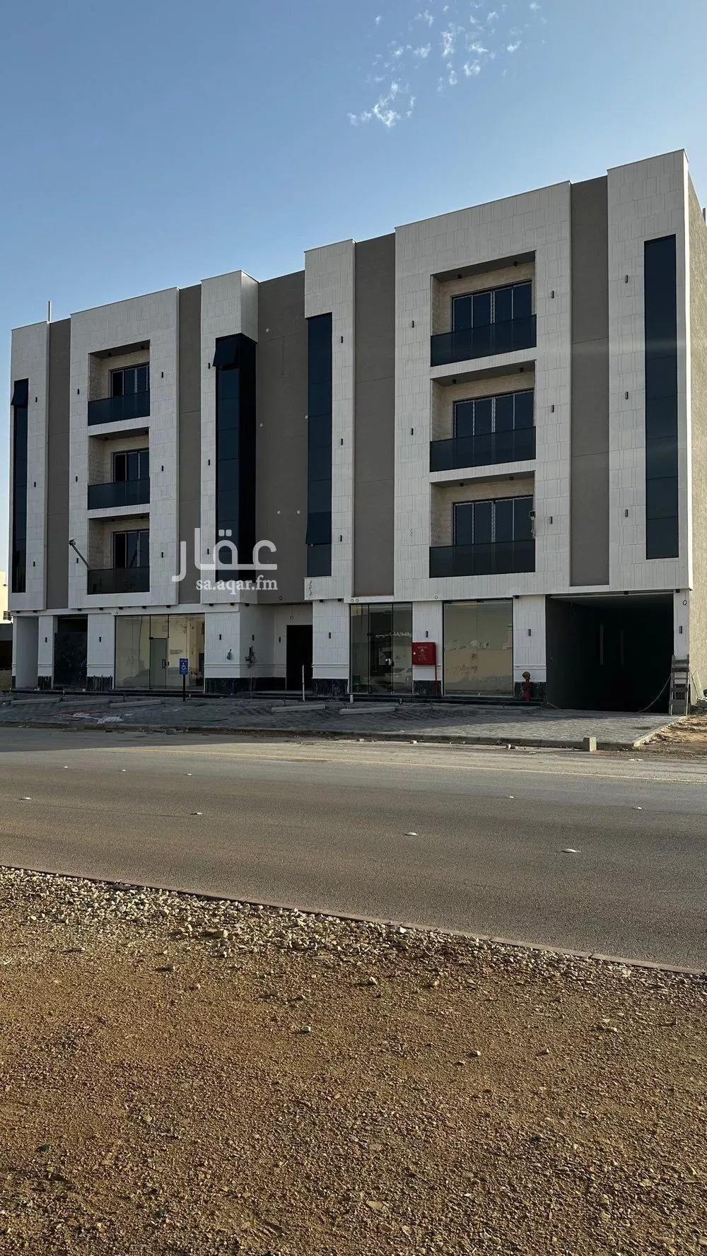 فيلا 4 غرف في ظهرة لبن 6