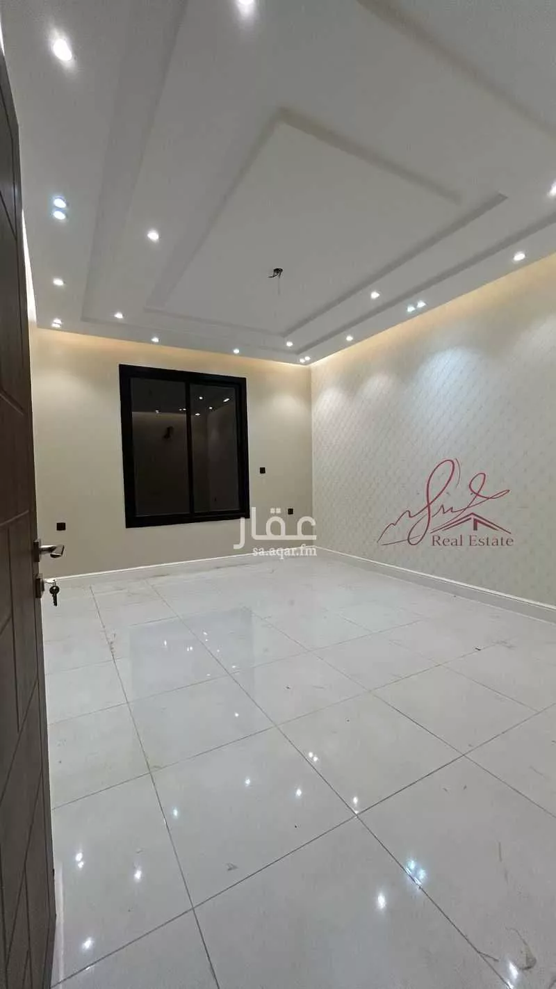 شقة 5 غرف في شظاة 4