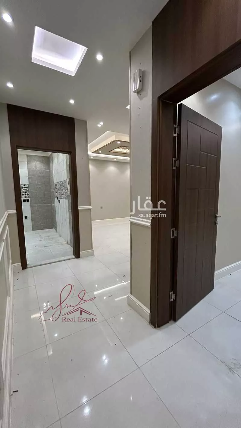 شقة 5 غرف في شظاة 6