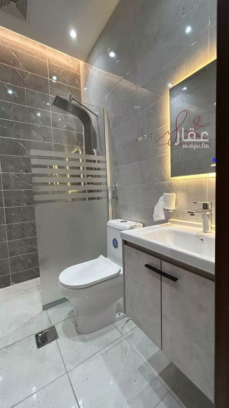 شقة 5 غرف في شظاة 10