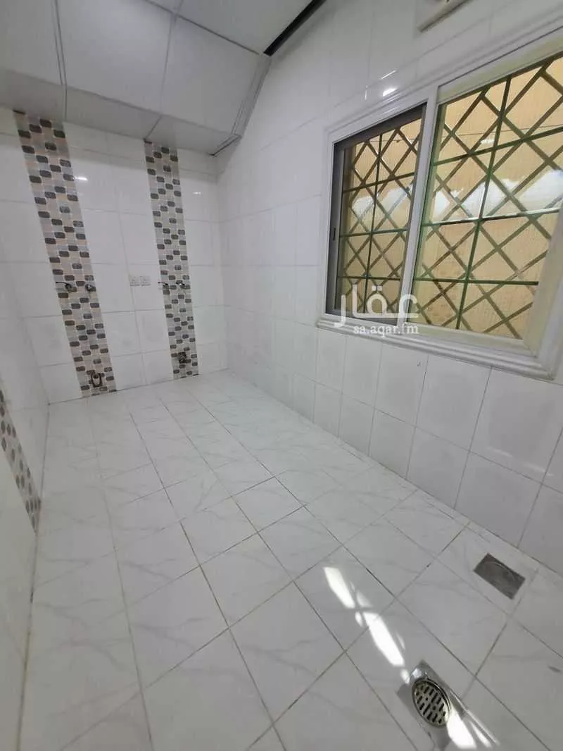 4 bedroom apartment in Mahzur, Madinah 13