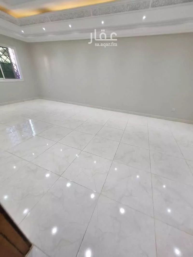 4 bedroom apartment in Mahzur, Madinah 10