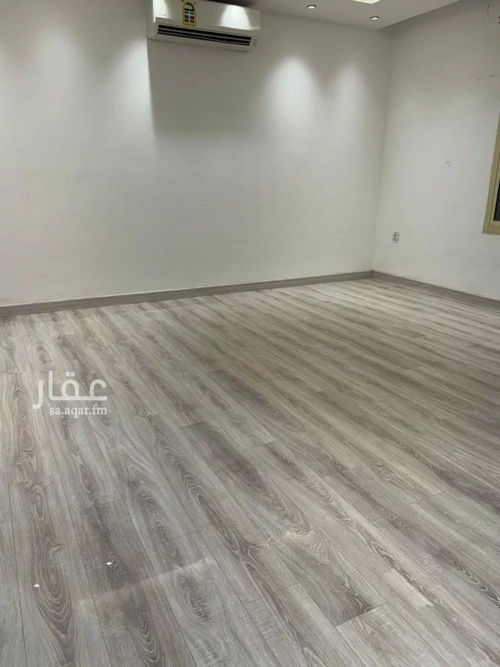 شقة 3 غرف في الياسمين 13