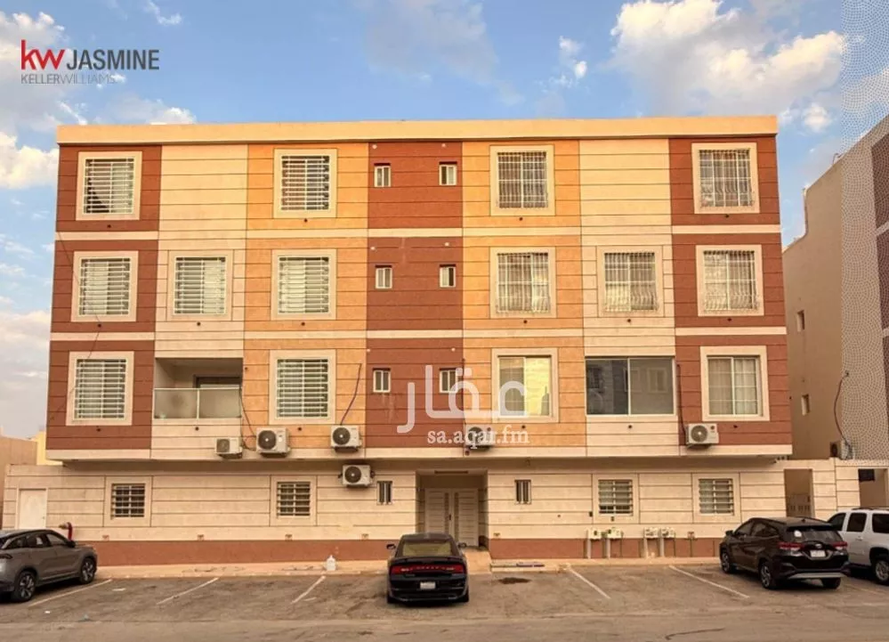 4 bedroom apartment in Tuwaiq 2