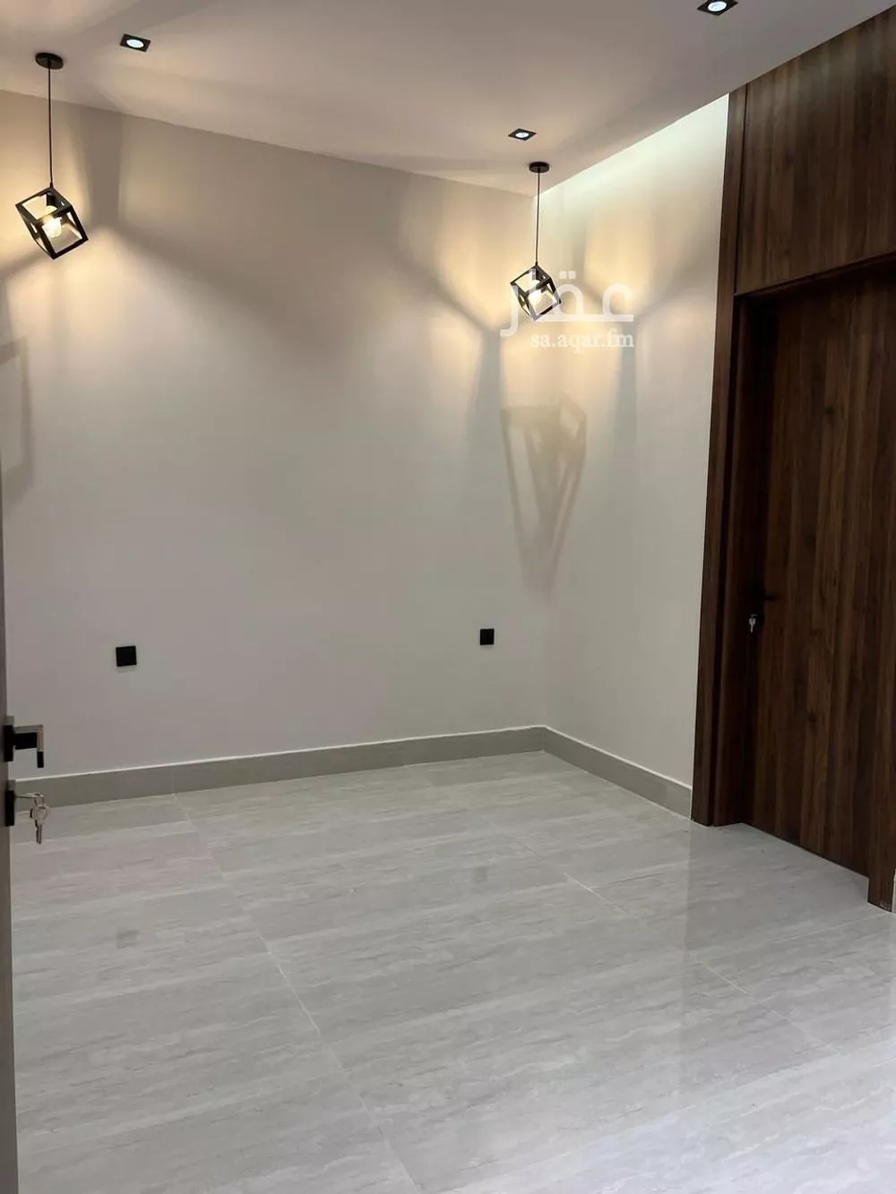 دور 3 غرف في النظيم 10