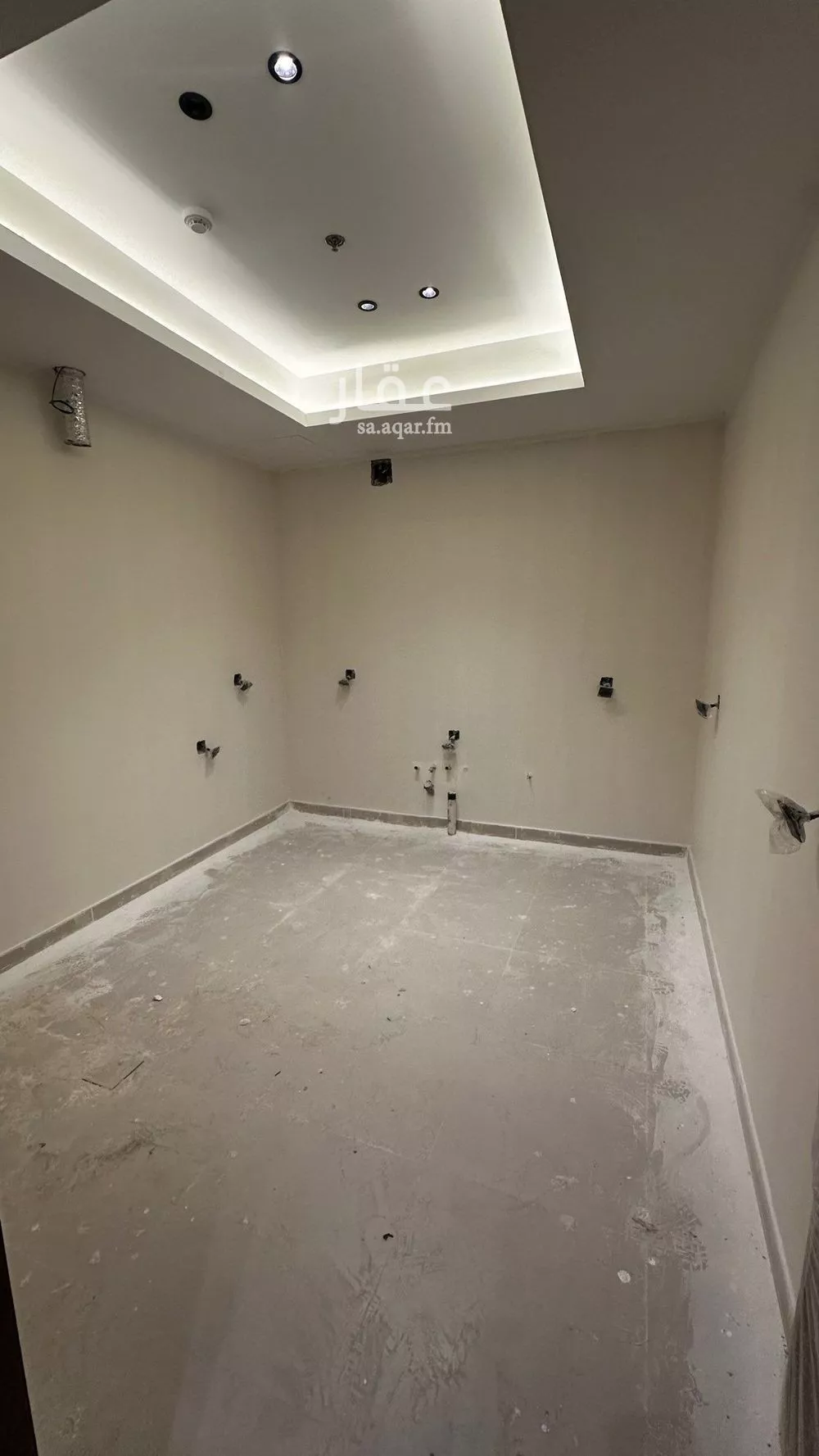 4 bedroom apartment in Dhahrat Laban 11