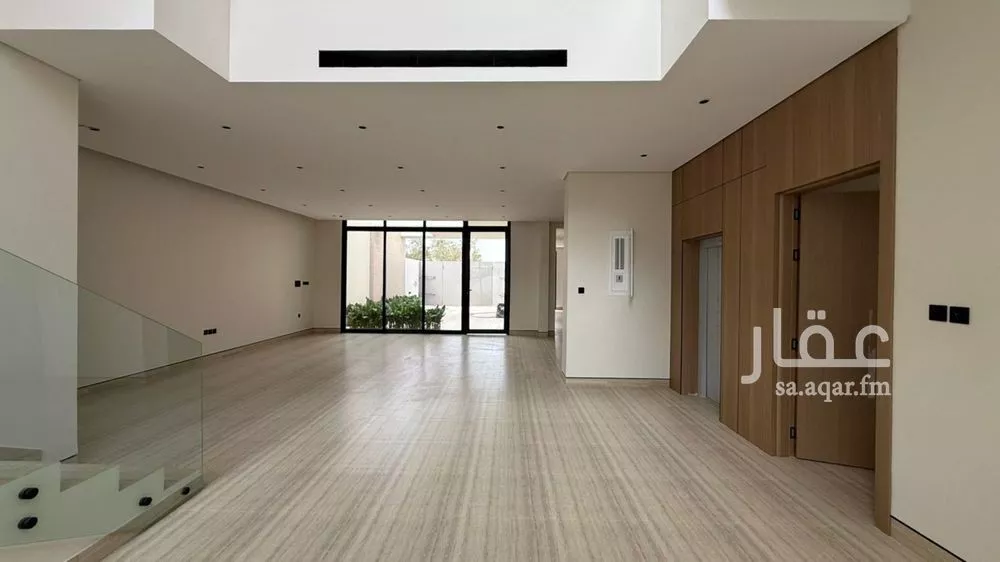 فيلا 5 غرف في النرجس 10