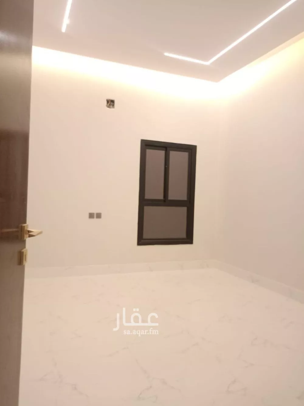 3 bedroom floor in Al Janadriyah 2