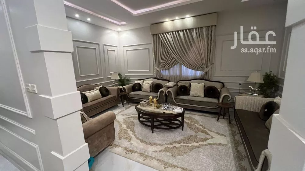 فيلا 6 غرف في العارض 5