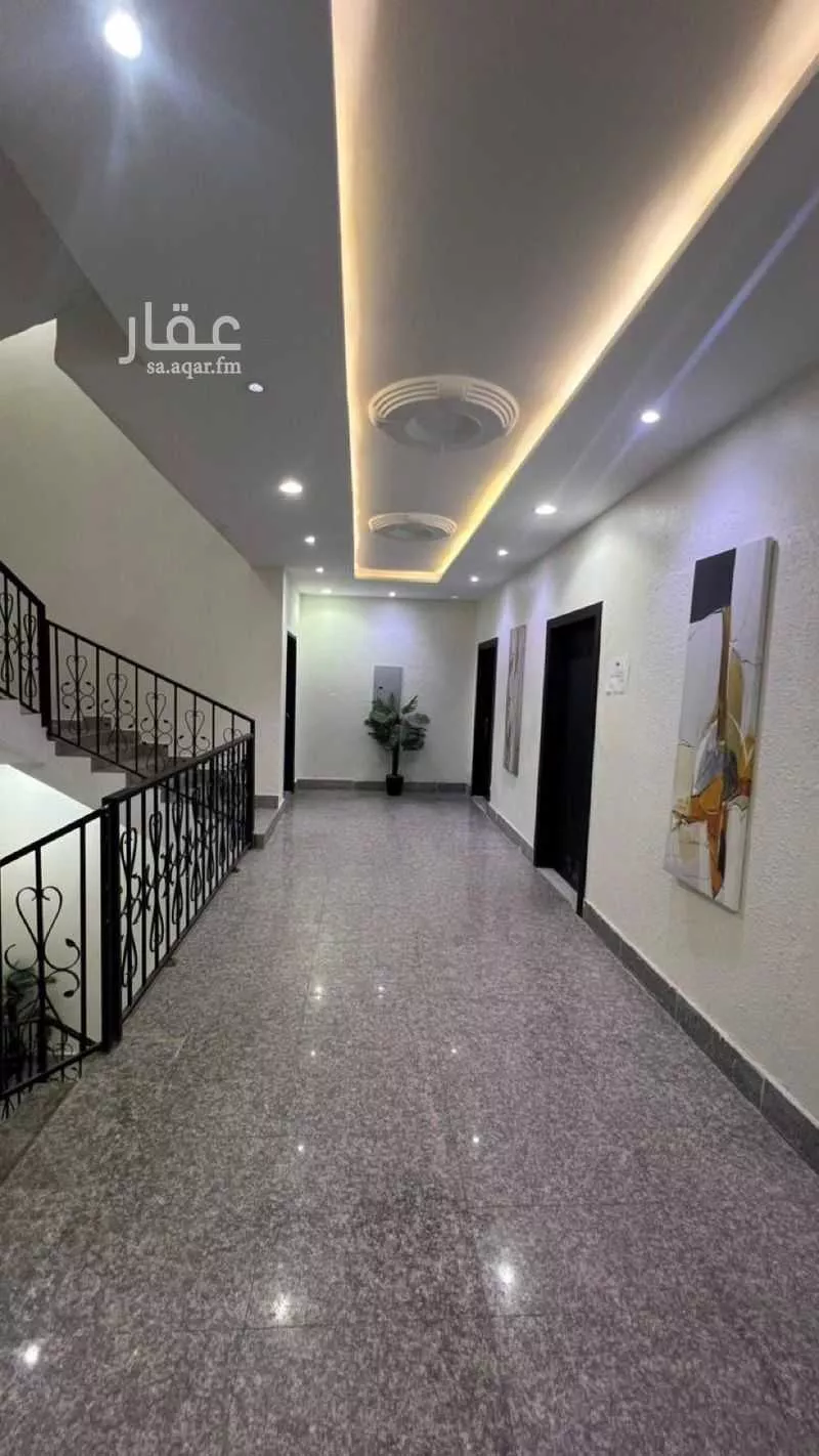 1 bedroom apartment in Dhahrat Laban 3