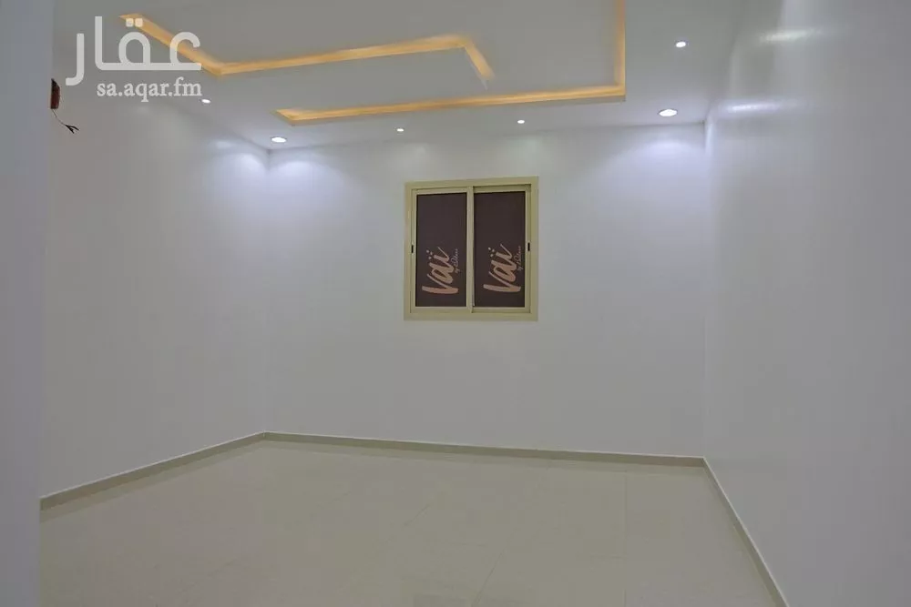 4 bedroom apartment in Dhahrat Laban 4