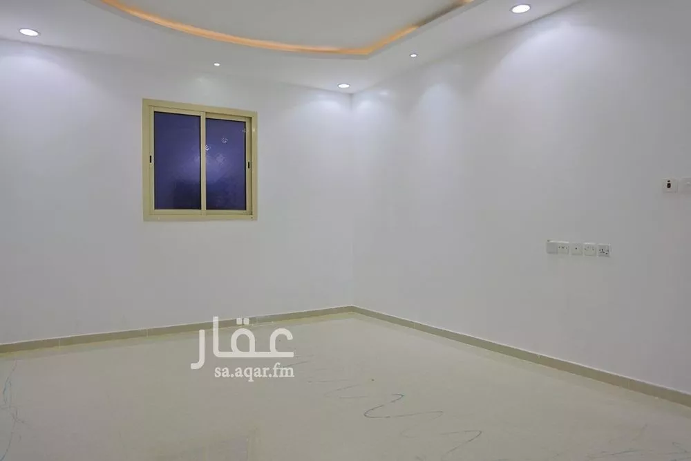 4 bedroom apartment in Dhahrat Laban 5