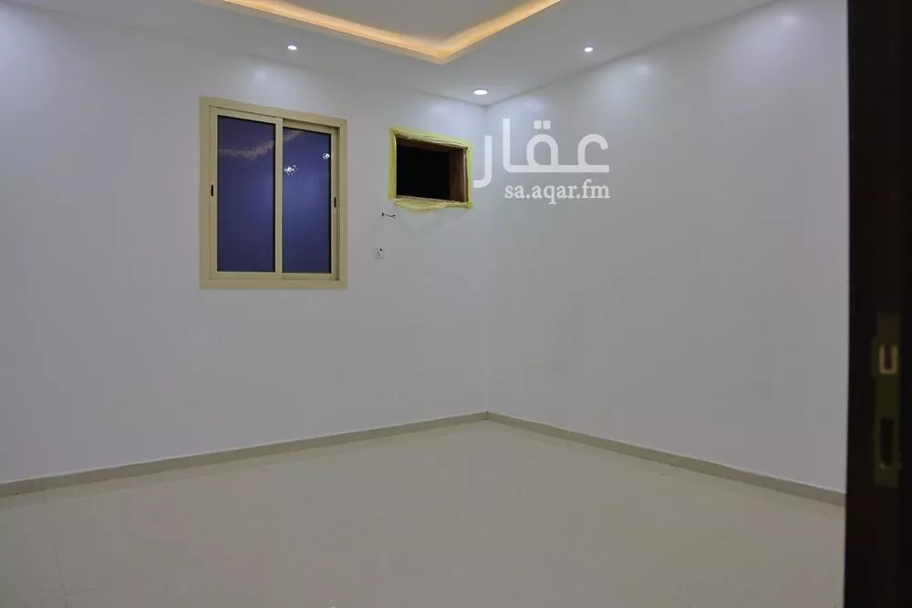 4 bedroom apartment in Dhahrat Laban 6