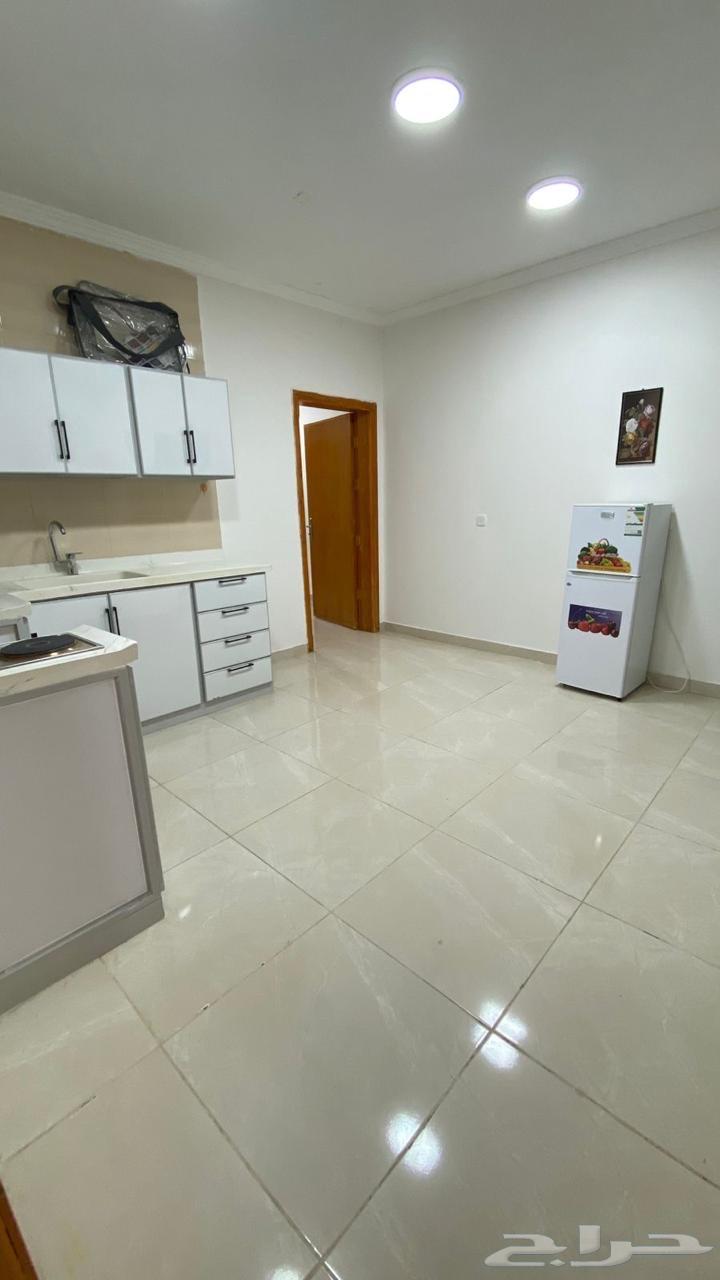 شقة 4 غرف في بطحاء قريش 4