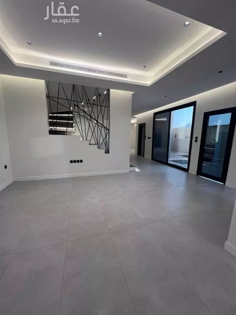 6 bedroom villa in Al Yaqout 6