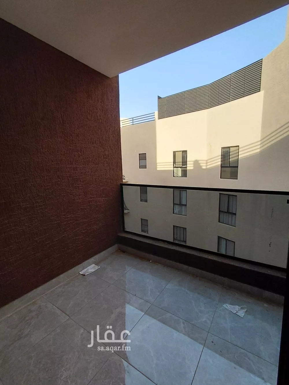 شقة 5 غرف في طيبة 9