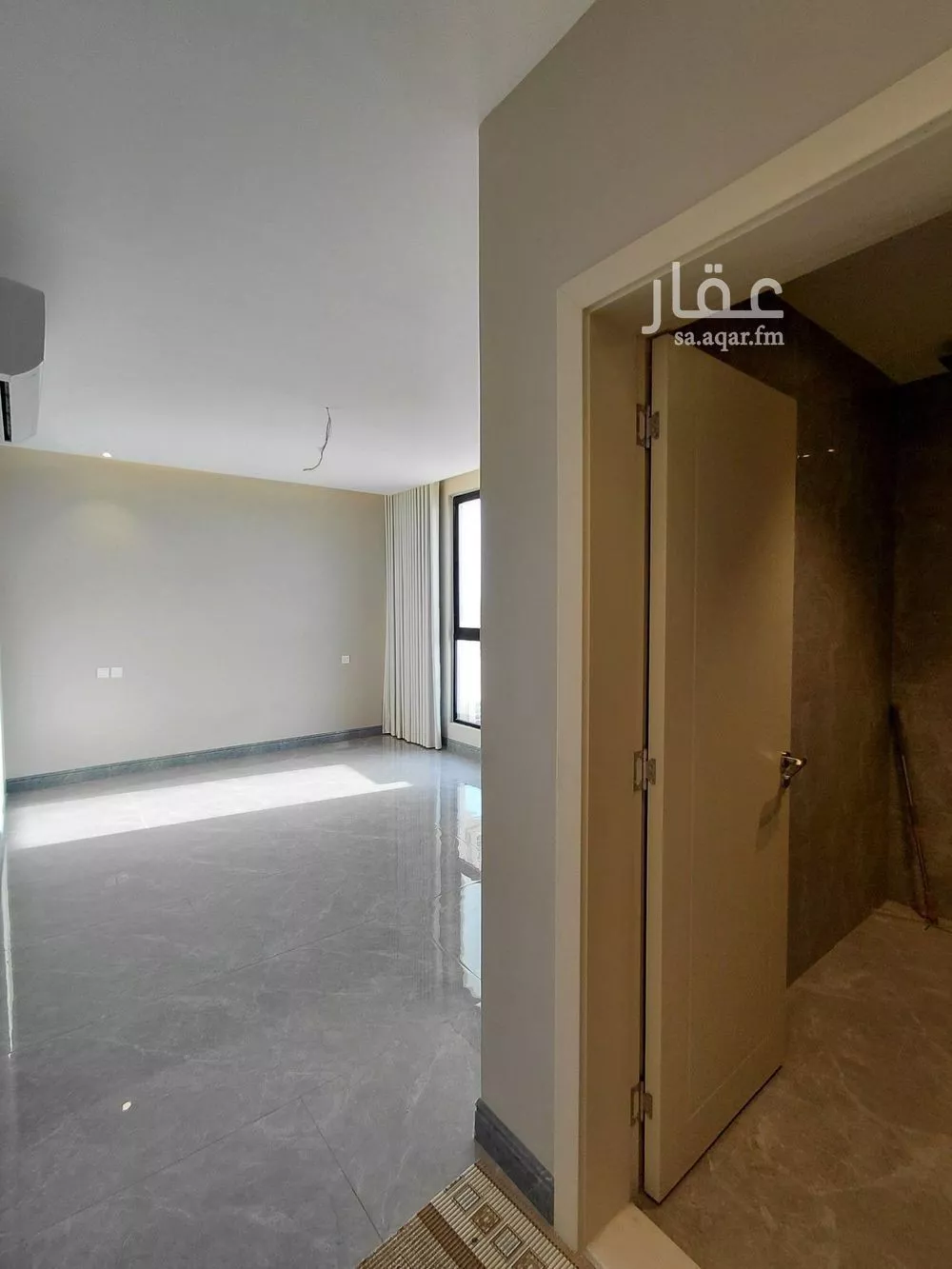 شقة 5 غرف في طيبة 10