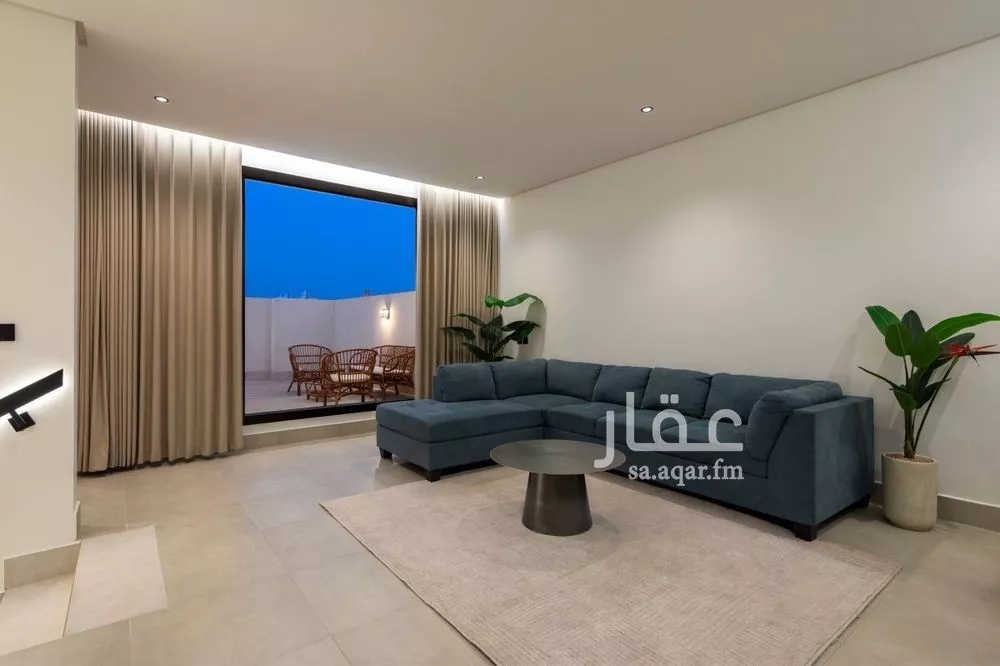 فيلا 5 غرف في العارض 2