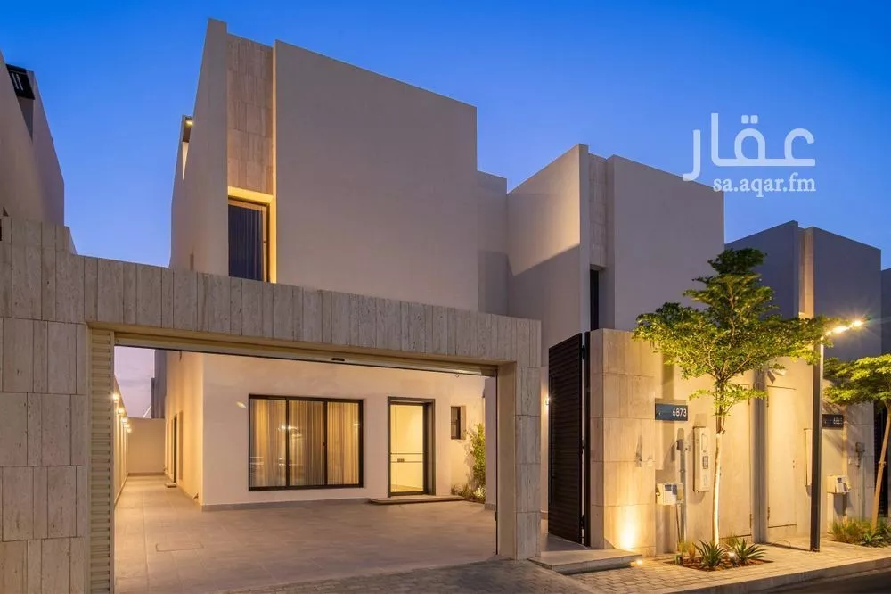 فيلا 5 غرف في العارض 7