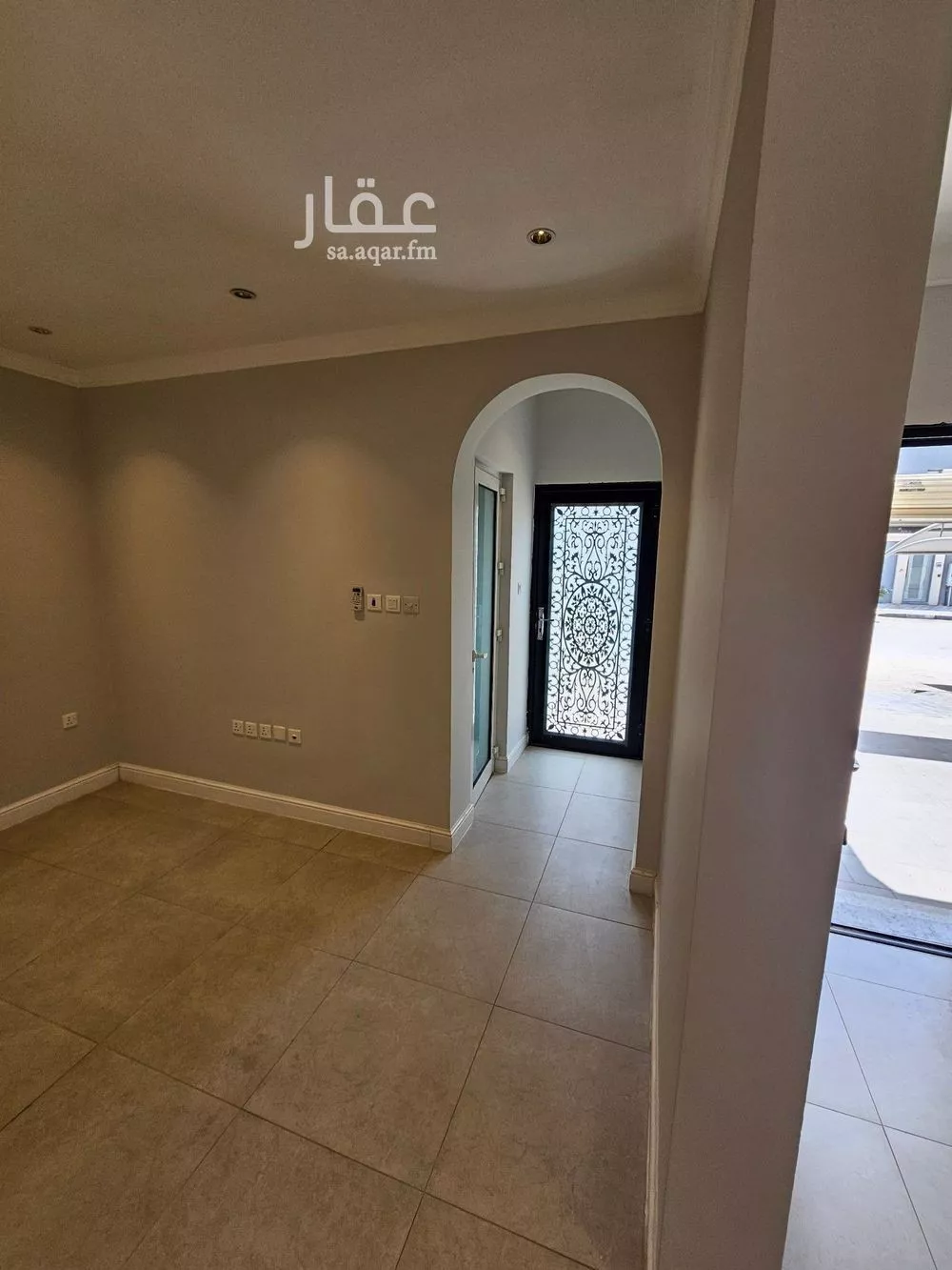 فيلا 5 غرف في الراكة الشمالية 16